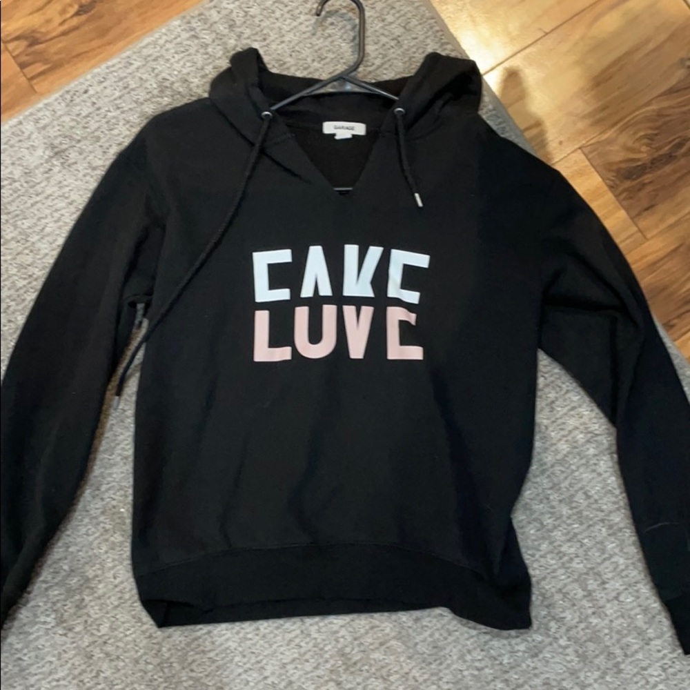 sweatshirt